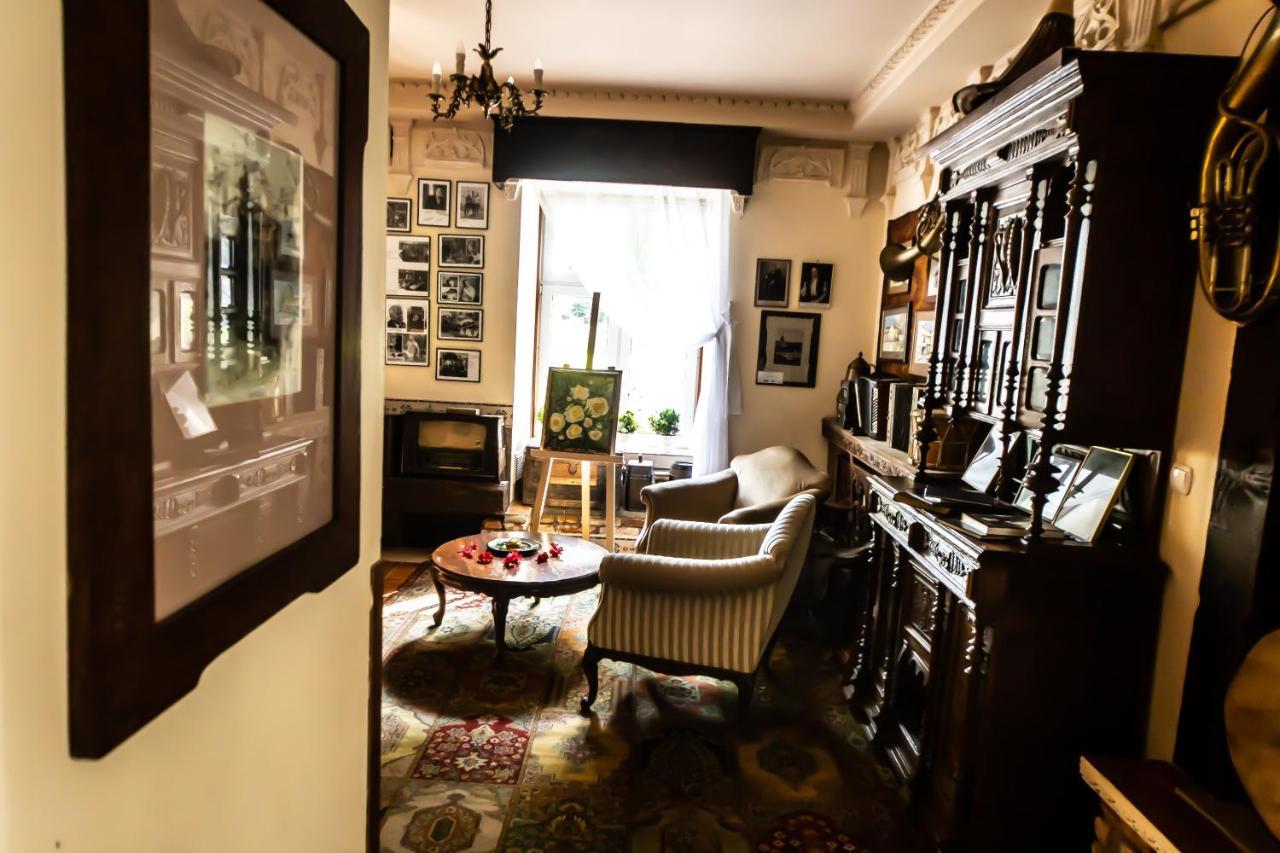 Dwor Boratyn Bed and Breakfast Buitenkant foto